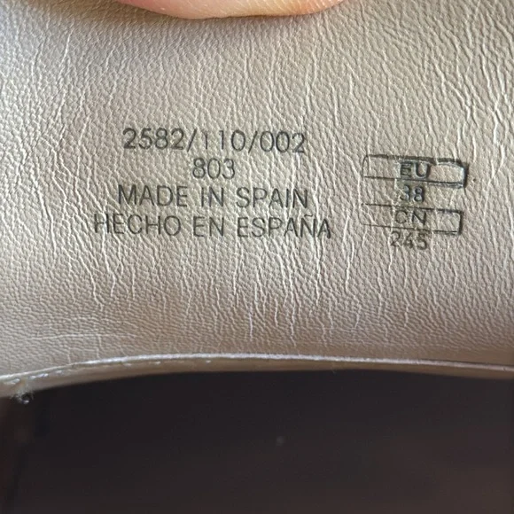 ZARA Beige Leather Gold Buckle Lug Sole Loafers Women - Picture 10 of 10